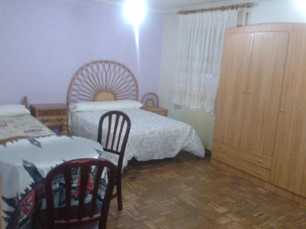 Apartamentos Salamanca Plaza Del Oeste 3 y 4 dormitorios, 2 baños , Parking Habitación foto